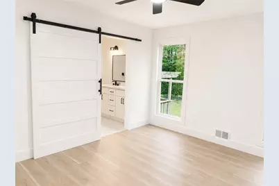 605 Dover Street NE, Marietta, GA 30066 - Photo 7