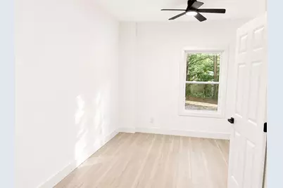 605 Dover Street NE, Marietta, GA 30066 - Photo 13