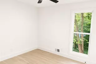 605 Dover Street NE, Marietta, GA 30066 - Photo 11