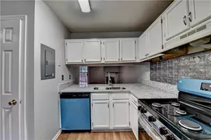 4029 Heritage Valley Ct, Norcross, GA 30093 - Photo 5