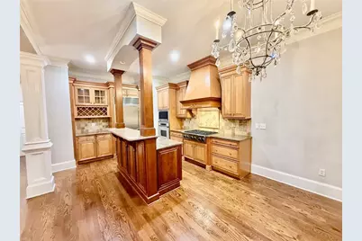 3044 Stone Gate Drive NE, Atlanta, GA 30324 - Photo 9
