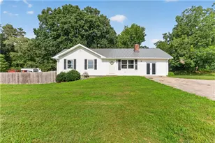 4408 Sardis Rd, Gainesville, GA 30506 - Photo 1