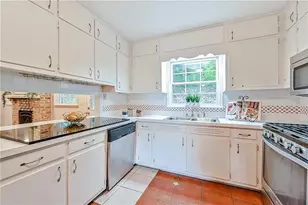 260 River Valley Rd, Atlanta, GA 30328 - Photo 5