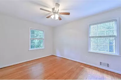 260 River Valley Road, Atlanta, GA 30328 - Photo 11