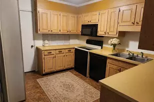 38 Willowick Ct, Lithonia, GA 30038 - Photo 3