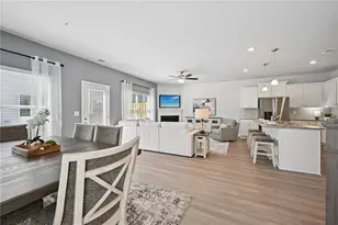 405 Lanier Cir, Woodstock, GA 30189 - Photo 7