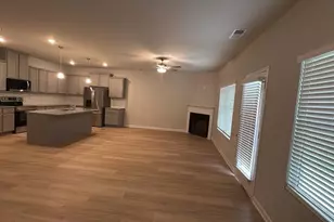 405 Lanier Cir, Woodstock, GA 30189 - Photo 11
