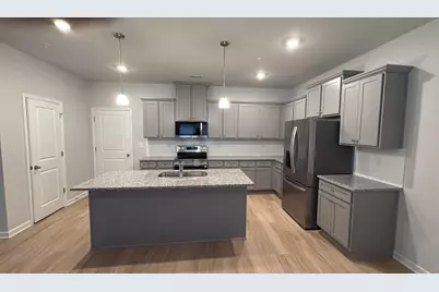 405 Lanier Circle, Woodstock, GA 30189 - Photo 13
