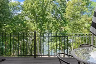 2819 NE Point Overlook, Gainesville, GA 30501 - Photo 7