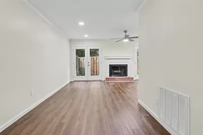 6456 Abercorn Street, Union City, GA 30291 - Photo 9