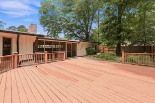 989 Rudolph St, Gainesville, GA 30501 - Photo 5