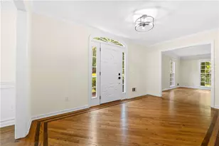 425 Prince Charles Pl, Johns Creek, GA 30022 - Photo 7