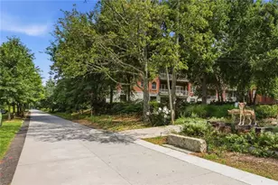 810 Highland Green Way NE, Atlanta, GA 30306 - Photo 31