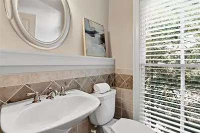 810 Highland Green Way NE, Atlanta, GA 30306 - Photo 13