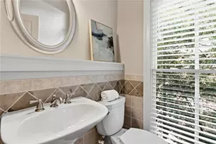 810 Highland Green Way NE, Atlanta, GA 30306 - Photo 13