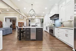 1451 Hedgewood Ln NW, Kennesaw, GA 30152 - Photo 9