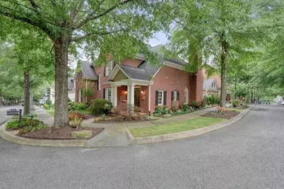 1451 Hedgewood Lane NW, Kennesaw, GA 30152 - Photo 5