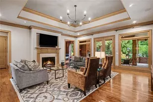8054 Kenstone Ct, Sandy Springs, GA 30350 - Photo 5