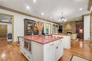 8054 Kenstone Ct, Sandy Springs, GA 30350 - Photo 13