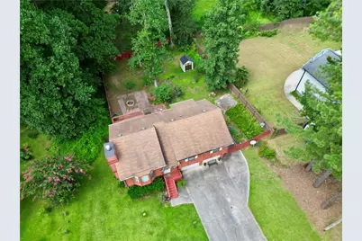 2670 Throatlatch Lane SW, Marietta, GA 30064 - Photo 9