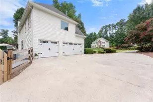1660 Rising Mist Ln, Cumming, GA 30041 - Photo 3