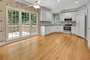1812 Cotton Ln, Loganville, GA 30052 - Photo 9