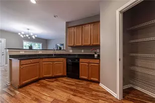 2657 Cedar Dr, Lawrenceville, GA 30043 - Photo 13