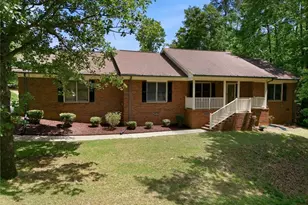 379 Clyde Ct, McDonough, GA 30252 - Photo 3