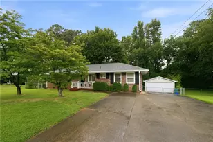 1171 Starline Dr SE, Smyrna, GA 30080 - Photo 1