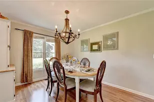7640 Brentwood Ct, Cumming, GA 30040 - Photo 5
