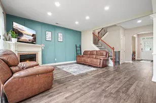 653 Royal Crest Ct, Canton, GA 30115 - Photo 9