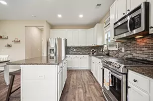 653 Royal Crest Ct, Canton, GA 30115 - Photo 17