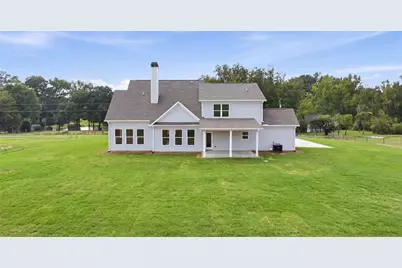 687 Hoods Academy Road, Commerce, GA 30529 - Photo 1