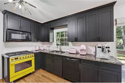 6485 Wright Road, Sandy Springs, GA 30328 - Photo 7