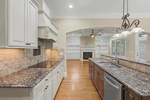 2327 Sandy Oaks Dr, Marietta, GA 30066 - Photo 21