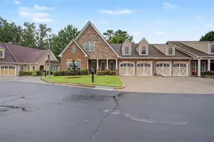 2327 Sandy Oaks Dr, Marietta, GA 30066 - Photo 3