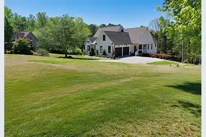 204 Lynn Lane, Canton, GA 30115 - Photo 9