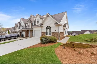 2024 Hoods Fort Circle NW, Kennesaw, GA 30144 - Photo 1