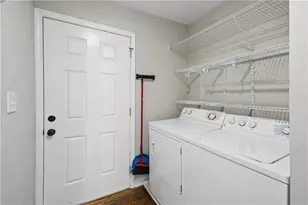 784 Tanner Dr, Scottdale, GA 30079 - Photo 33