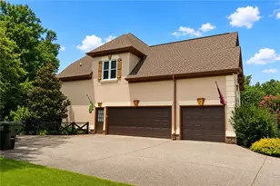 915 Champions Fairway Dr, Alpharetta, GA 30004 - Photo 7