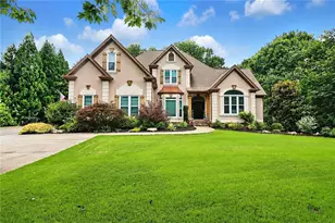 915 Champions Fairway Dr, Alpharetta, GA 30004 - Photo 1