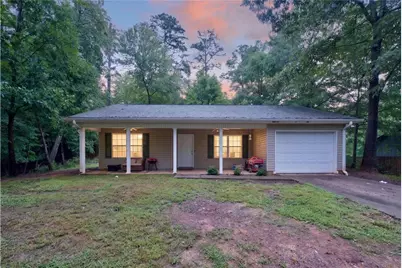 3548 Lakeview Drive, Gainesville, GA 30501 - Photo 1