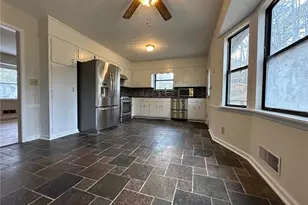 2697 Shetland Ln, Duluth, GA 30096 - Photo 7