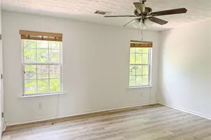 3865 Crescent Walk Ln, Suwanee, GA 30024 - Photo 17