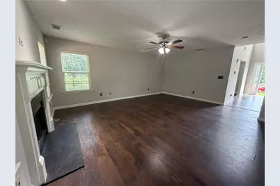 3865 Crescent Walk Lane, Suwanee, GA 30024 - Photo 5
