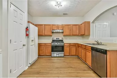 2529 Emma Way, Lawrenceville, GA 30044 - Photo 9