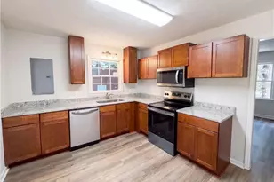 537 Green St, Monroe, GA 30655 - Photo 3