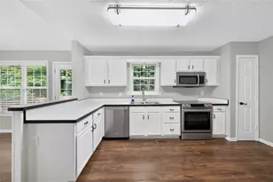 424 Southern Hills Dr, Monroe, GA 30655 - Photo 7