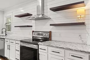 1546 Cloverdale Dr SE, Marietta, GA 30067 - Photo 13