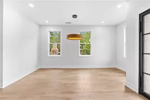 910 Laurel Brooke Ave, Peachtree City, GA 30269 - Photo 11